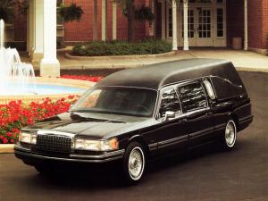 Lincoln Town Car Funeral Coach 1992 года